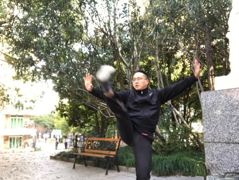 自故深情好受伤的第三张照片--金华相亲服务中心