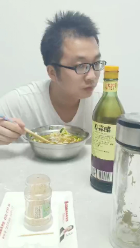 超超的第一张照片--金华相亲服务中心