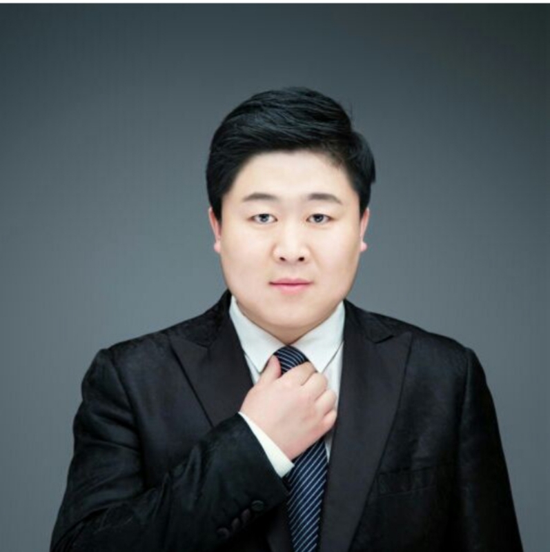 迷途小书童的第一张照片--金华相亲服务中心