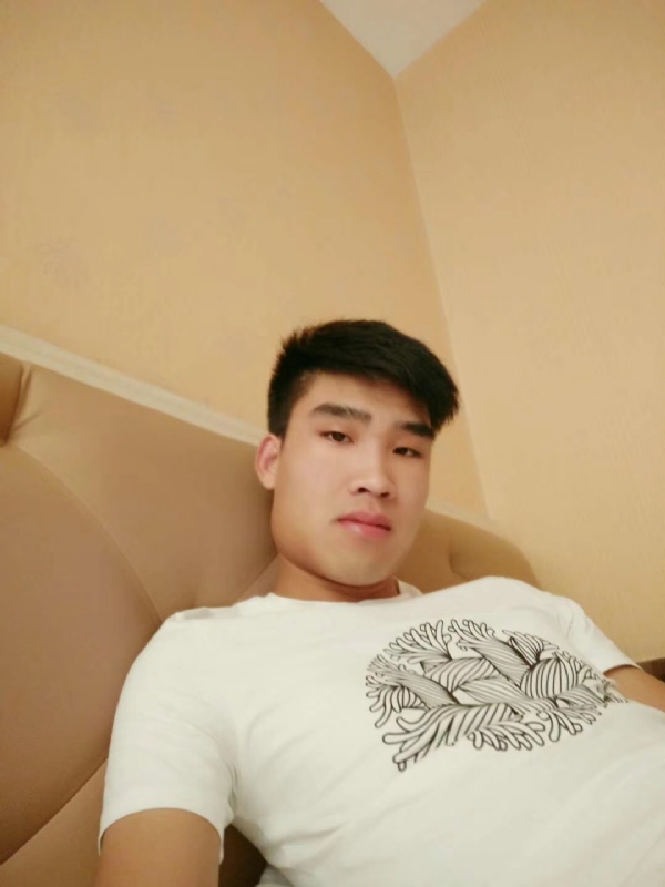 谁不曾孤单上路的第二张照片--金华相亲服务中心