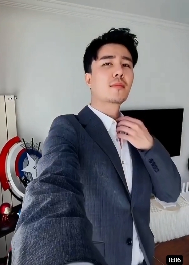 孤獨一郎的第一张照片--金华相亲服务中心