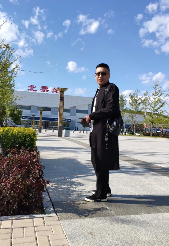 仟佰渡的第一张照片--金华相亲服务中心