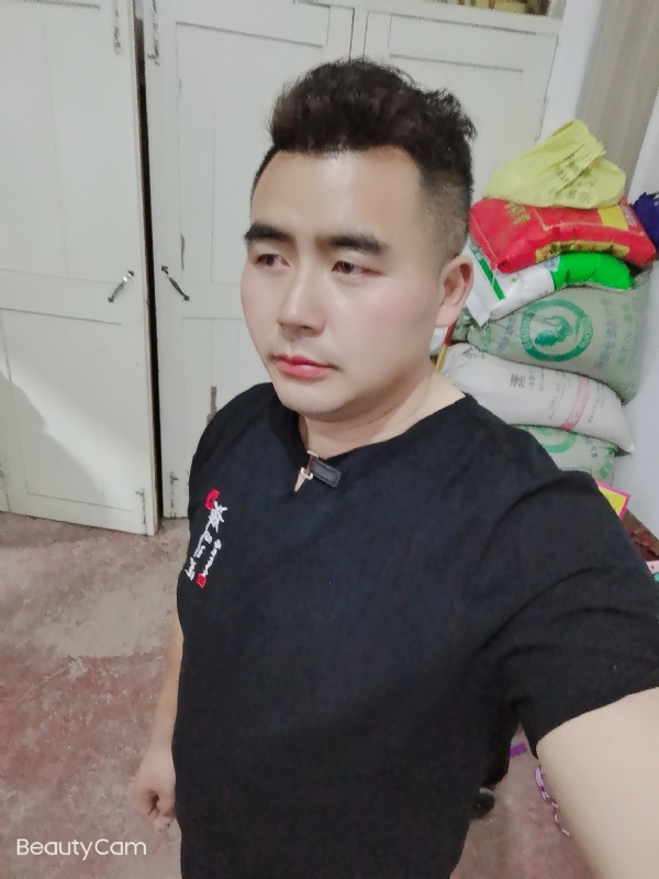 阿杰的第一张照片--金华相亲服务中心