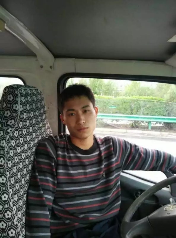 桦树林的第一张照片--金华相亲服务中心