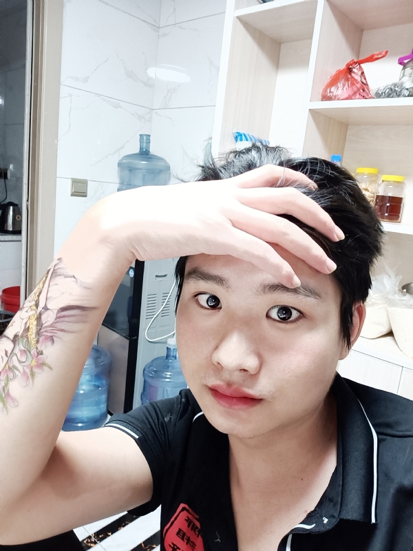 一纸荒年的第一张照片--金华相亲服务中心