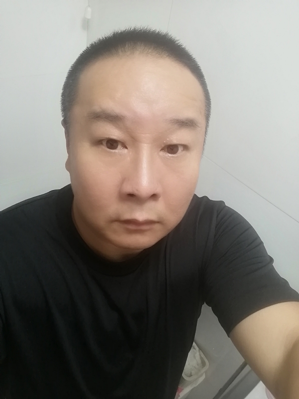 一束光的第一张照片--金华相亲服务中心