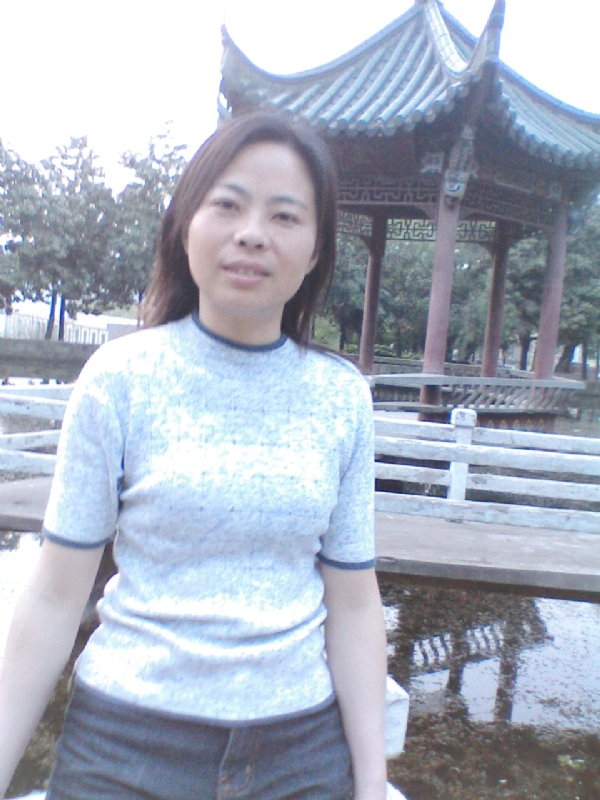 小草的第二张照片--金华相亲服务中心