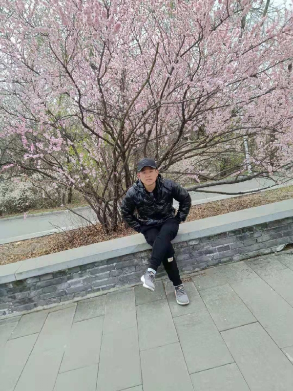 寻找幸福的第一张照片--金华相亲服务中心