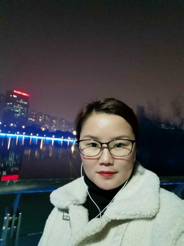 小英的第一张照片--金华相亲服务中心