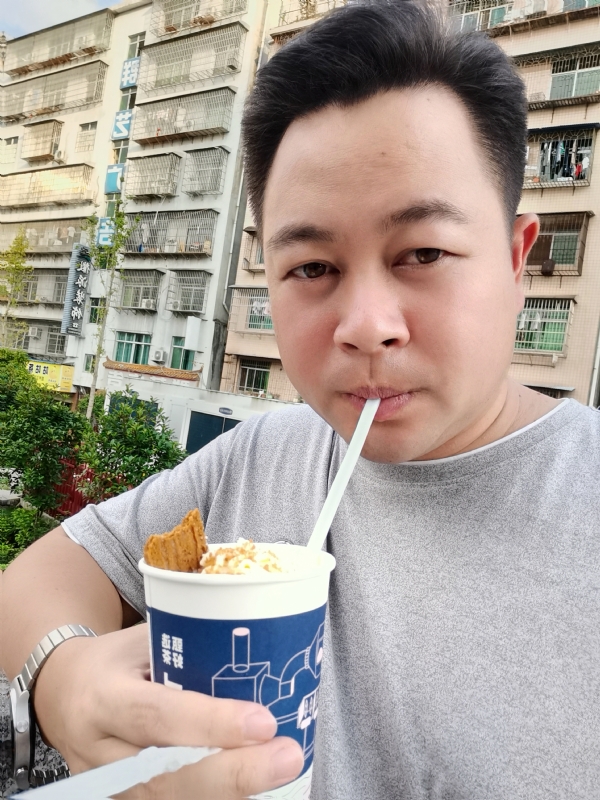 K金o的第一张照片--金华相亲服务中心