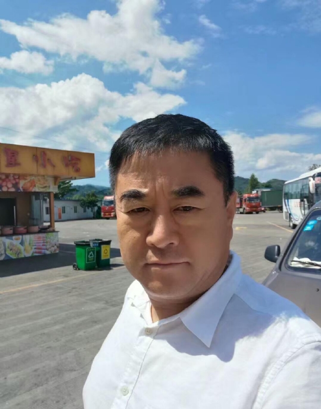 从此不再孤独的第一张照片--金华相亲服务中心