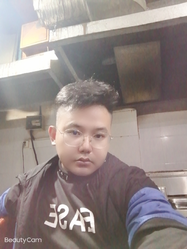 棒哥的第一张照片--金华相亲服务中心