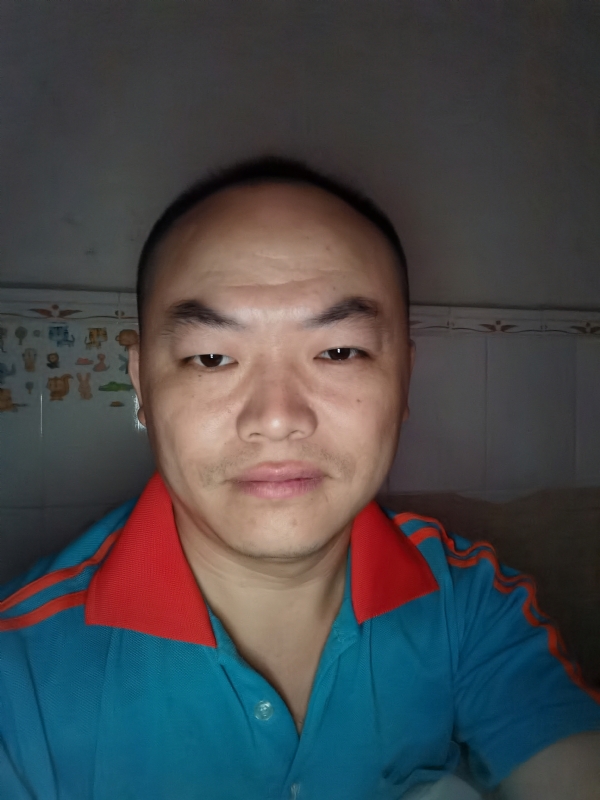 与子携老的第二张照片--金华相亲服务中心