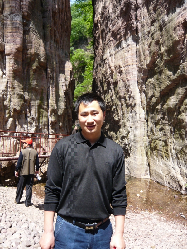 阳光幸福快乐的第三张照片--金华相亲服务中心