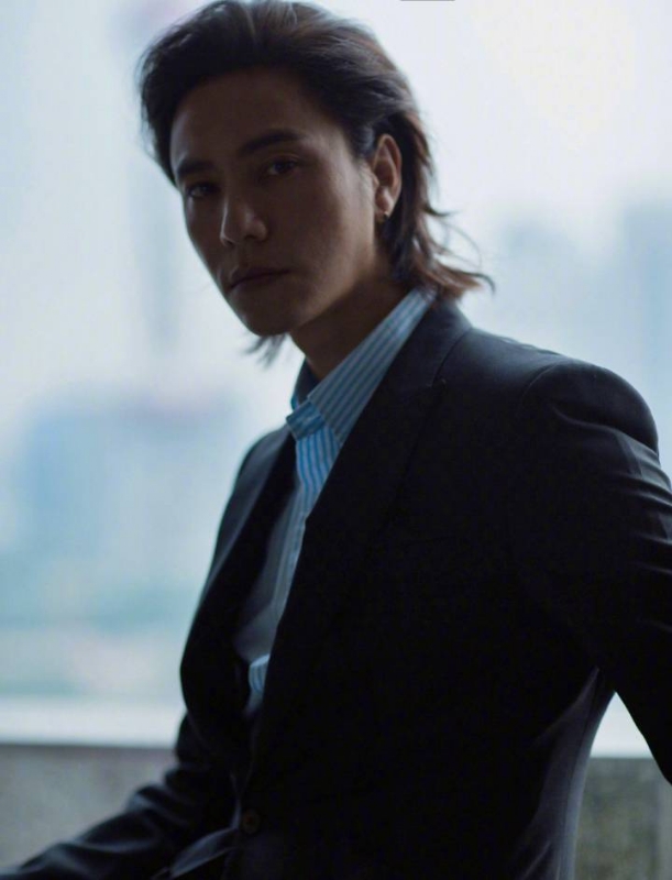 李嘉廷的第三张照片--金华相亲服务中心