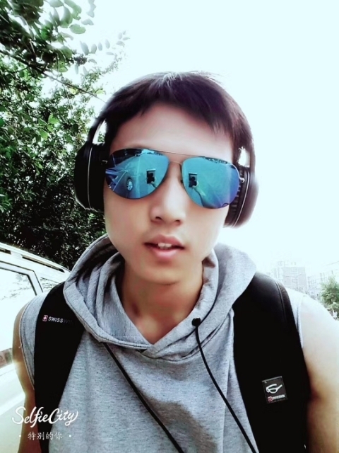 失意的人的第一张照片--金华相亲服务中心