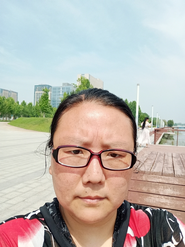 苦乐的第四张照片--金华相亲服务中心