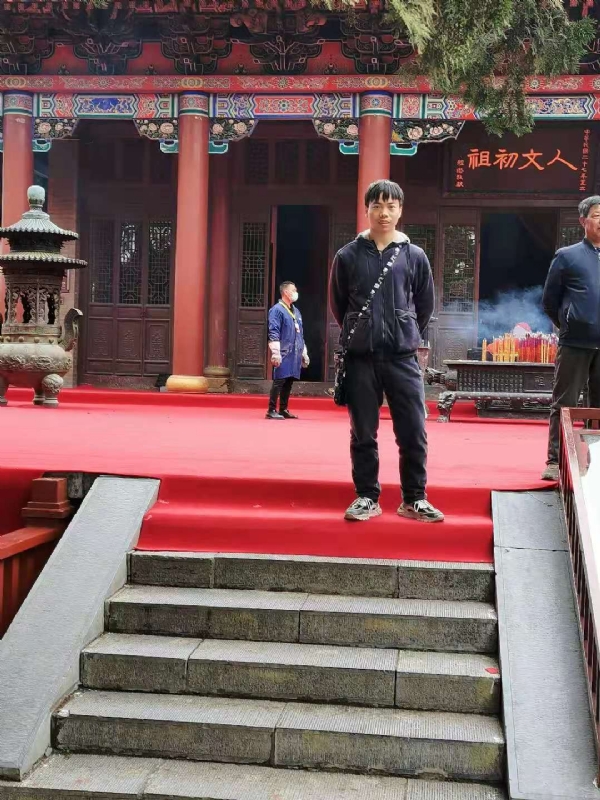 单身的小草的第三张照片--金华相亲服务中心