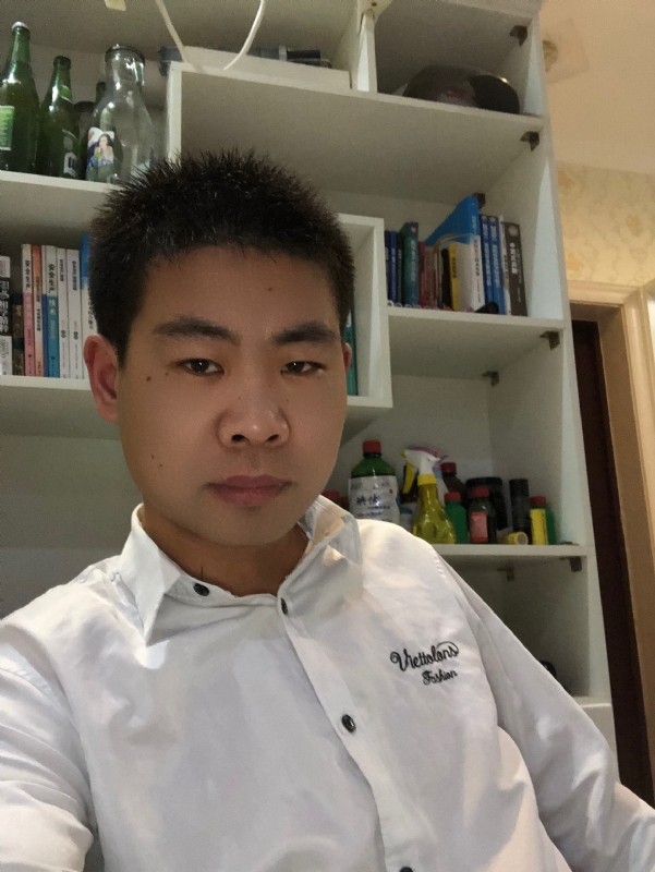 取经年的第二张照片--金华相亲服务中心