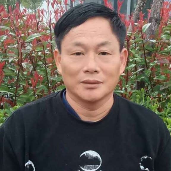 老黄牛的第一张照片--金华相亲服务中心