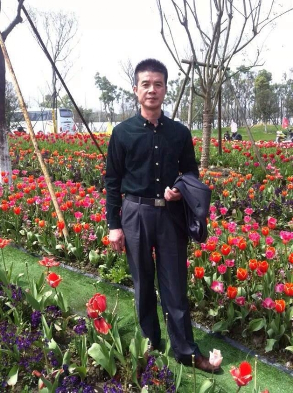 蓝天的第一张照片--金华相亲服务中心