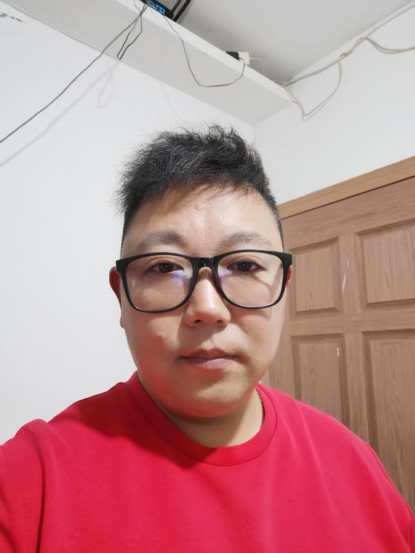 开山的第一张照片--金华相亲服务中心