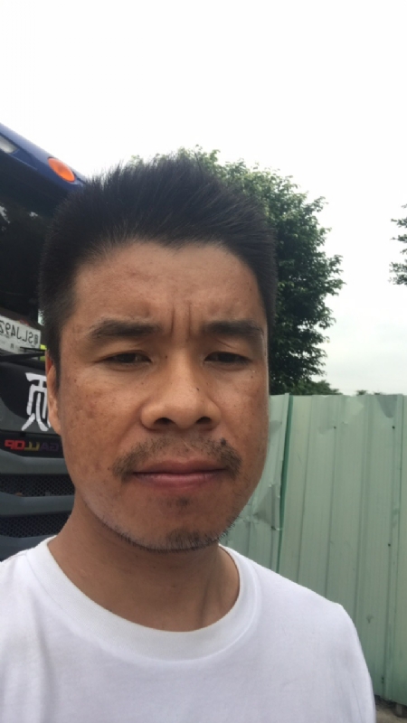 奔跑的蜗牛的第一张照片--金华相亲服务中心