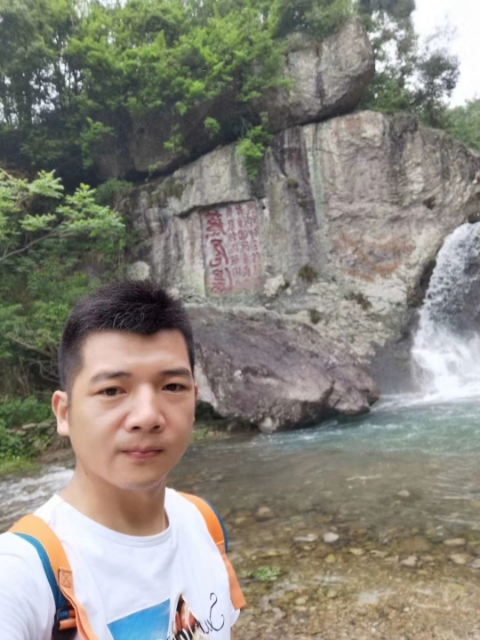 愿得一人心的第一张照片--金华相亲服务中心