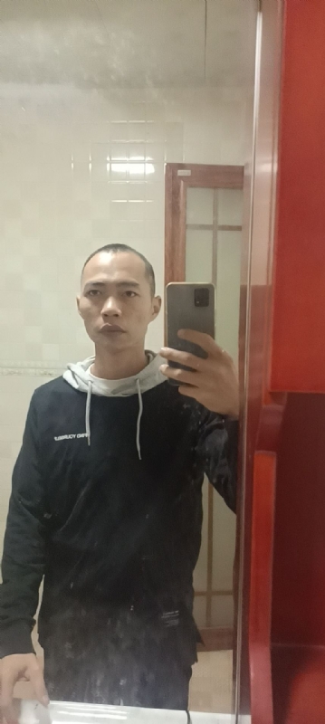 黄钟溢的第一张照片--金华相亲服务中心