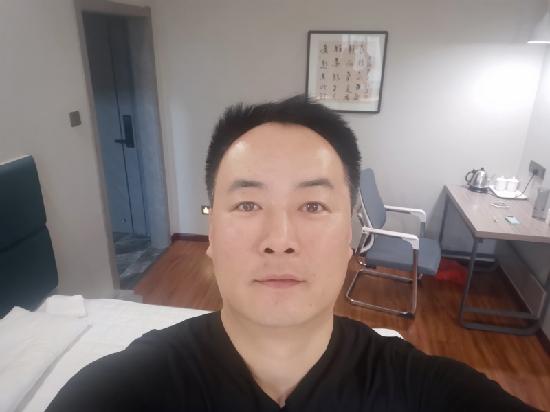 莫待花落空折枝的第一张照片--金华相亲服务中心