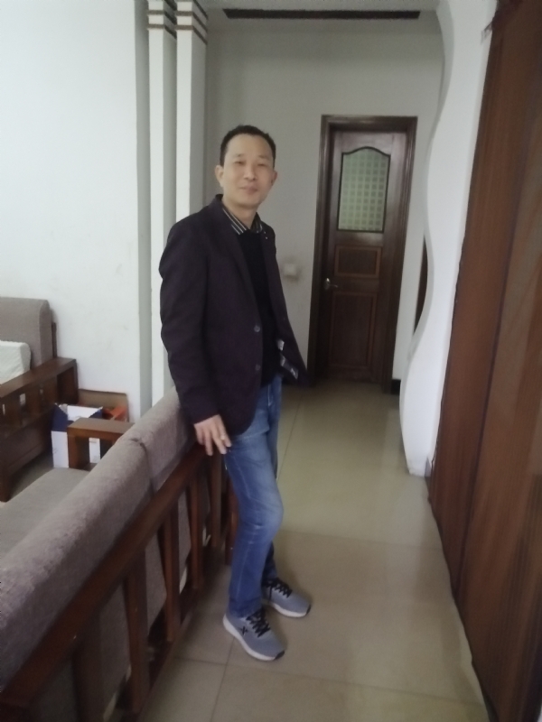 相亲相爱的第二张照片--金华相亲服务中心