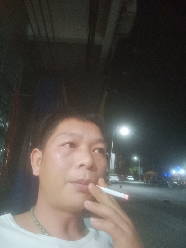 善解人意的第一张照片--金华相亲服务中心