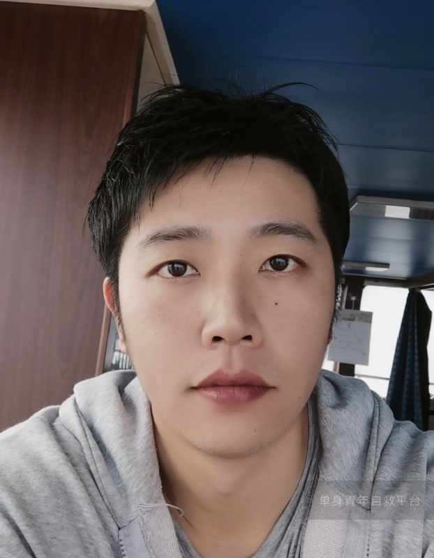 不太帅的男人的第一张照片--金华相亲服务中心