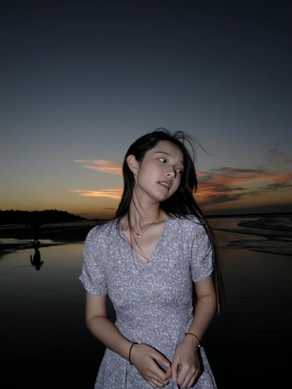 曉雯的第一张照片--金华相亲服务中心