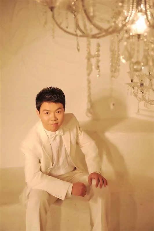 龙樱花的第一张照片--金华相亲服务中心