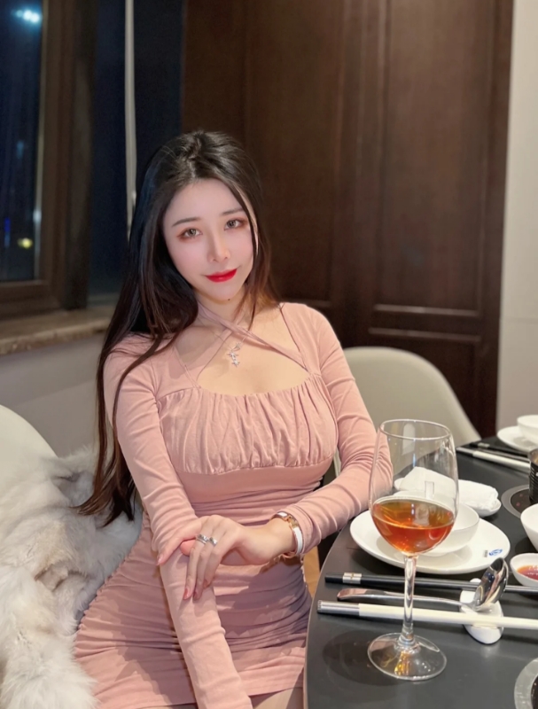 linlin的第三张照片--金华相亲服务中心