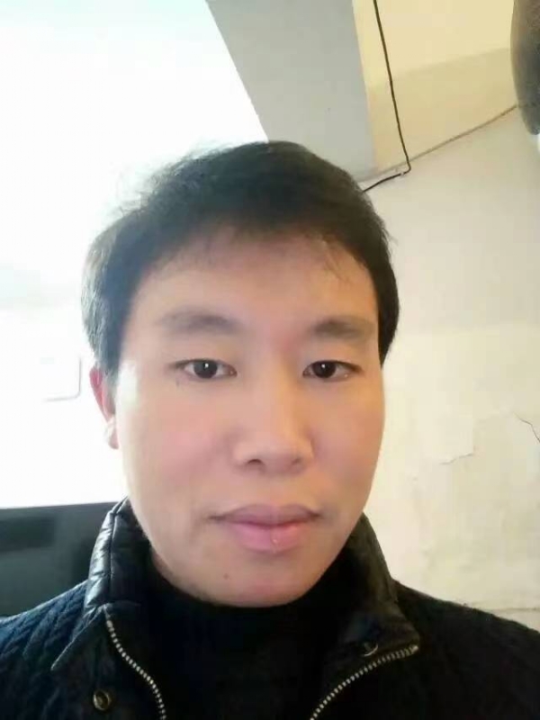 擎天柱的第三张照片--金华相亲服务中心