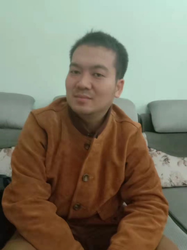 艺民的第一张照片--金华相亲服务中心