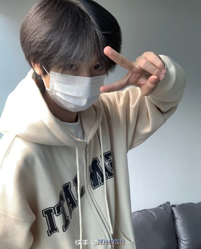 emo的风的第一张照片--金华相亲服务中心