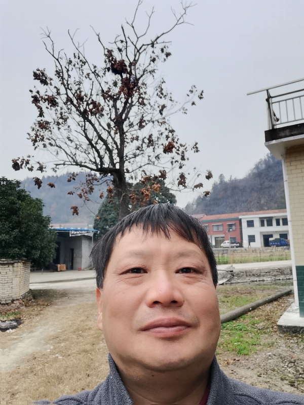 苏众青春冲浪的第一张照片--金华相亲服务中心