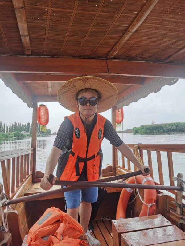 小龙虾的第二张照片--金华相亲服务中心