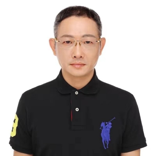 邱先森的第一张照片--金华相亲服务中心