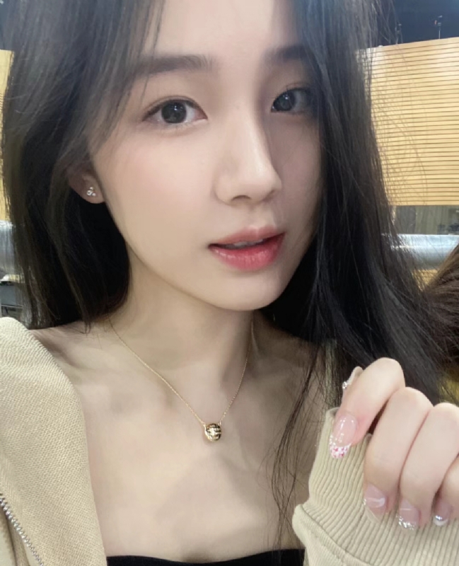 琪琪的第一张照片--金华相亲服务中心