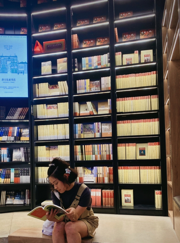 佳妹的第一张照片--金华相亲服务中心