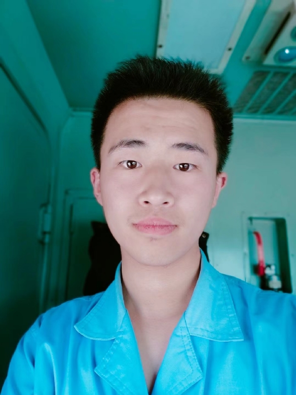 生而为人的第一张照片--金华相亲服务中心