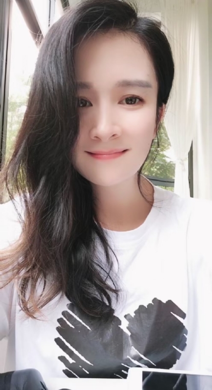 晨曦的第一张照片--金华相亲服务中心