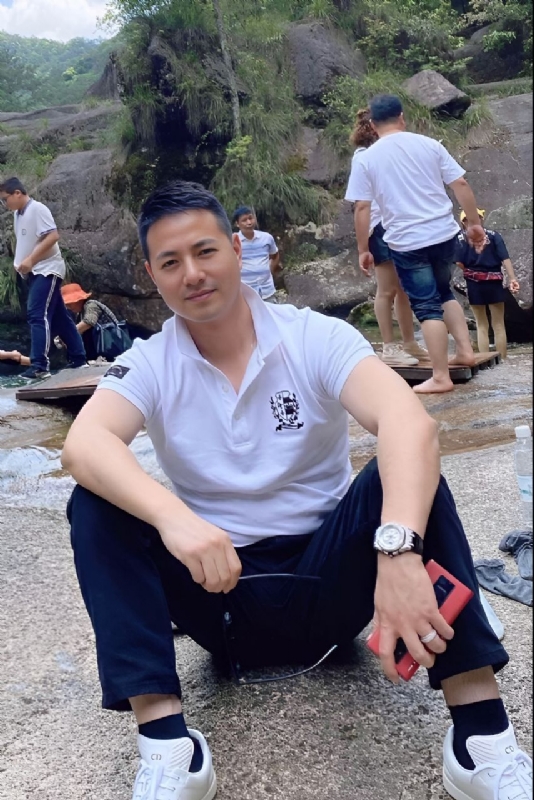 勿忘初心的第三张照片--金华相亲服务中心