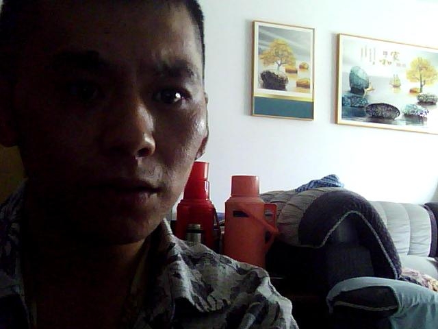 为爱而奋斗的第一张照片--金华相亲服务中心