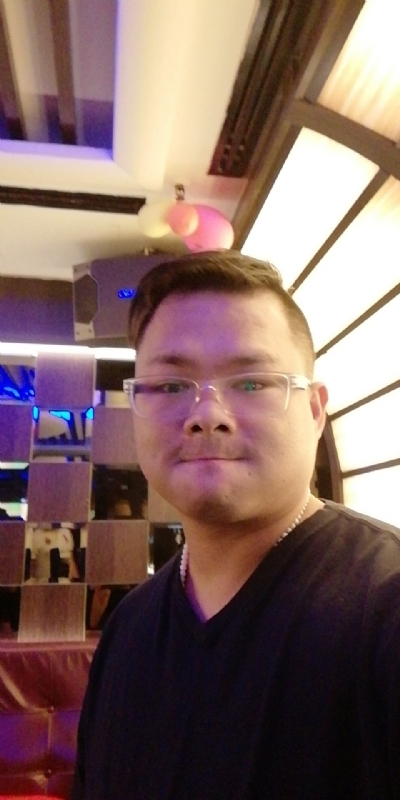 单名一个伟的第一张照片--金华相亲服务中心