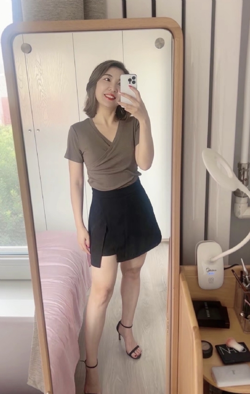 丽波的第二张照片--金华相亲服务中心